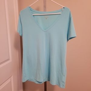 Lily Pulitzer sky blue V neck top size XL.  Pima/spandex